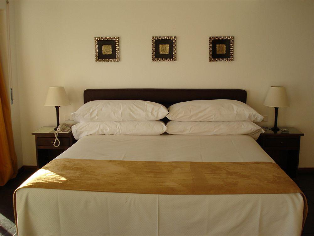 Bda Hotel & Spa 말도나도 객실 사진